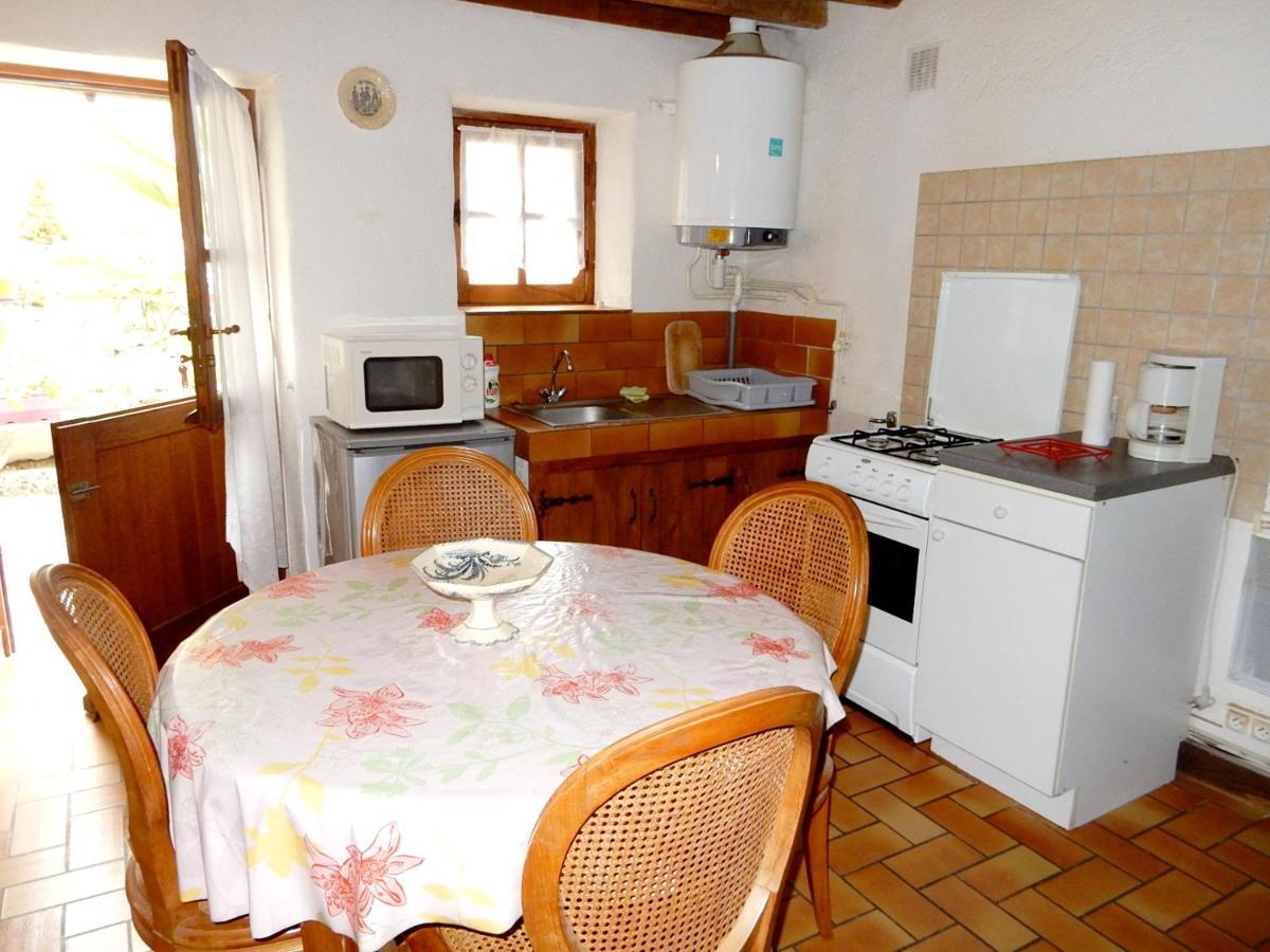 Gite Spacieux A Mer Avec Un Joli Exterieur Exterior photo